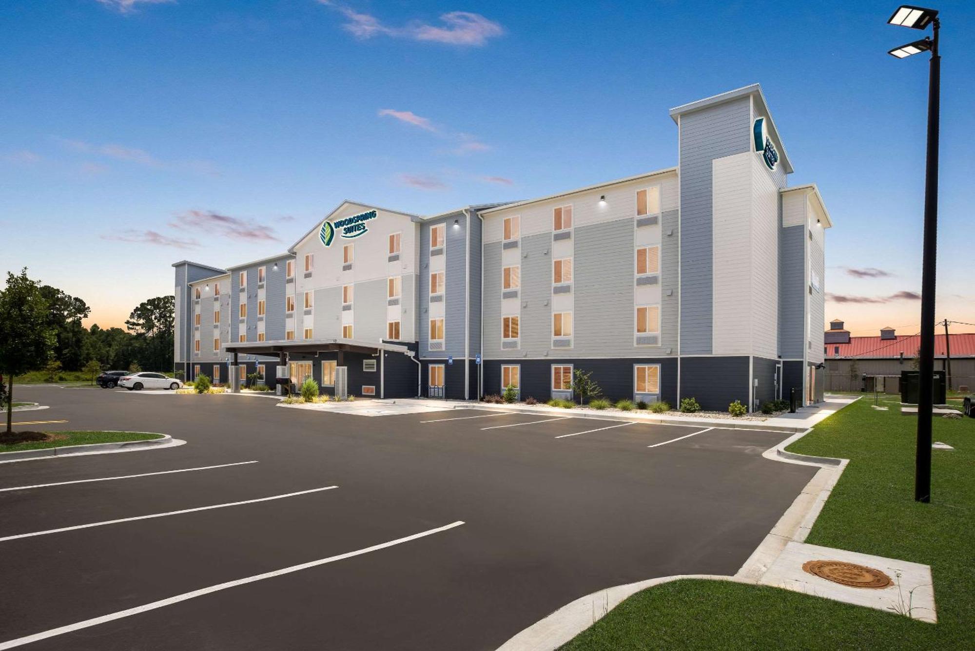 Woodspring Suites Savannah West Chatham Parkway エクステリア 写真