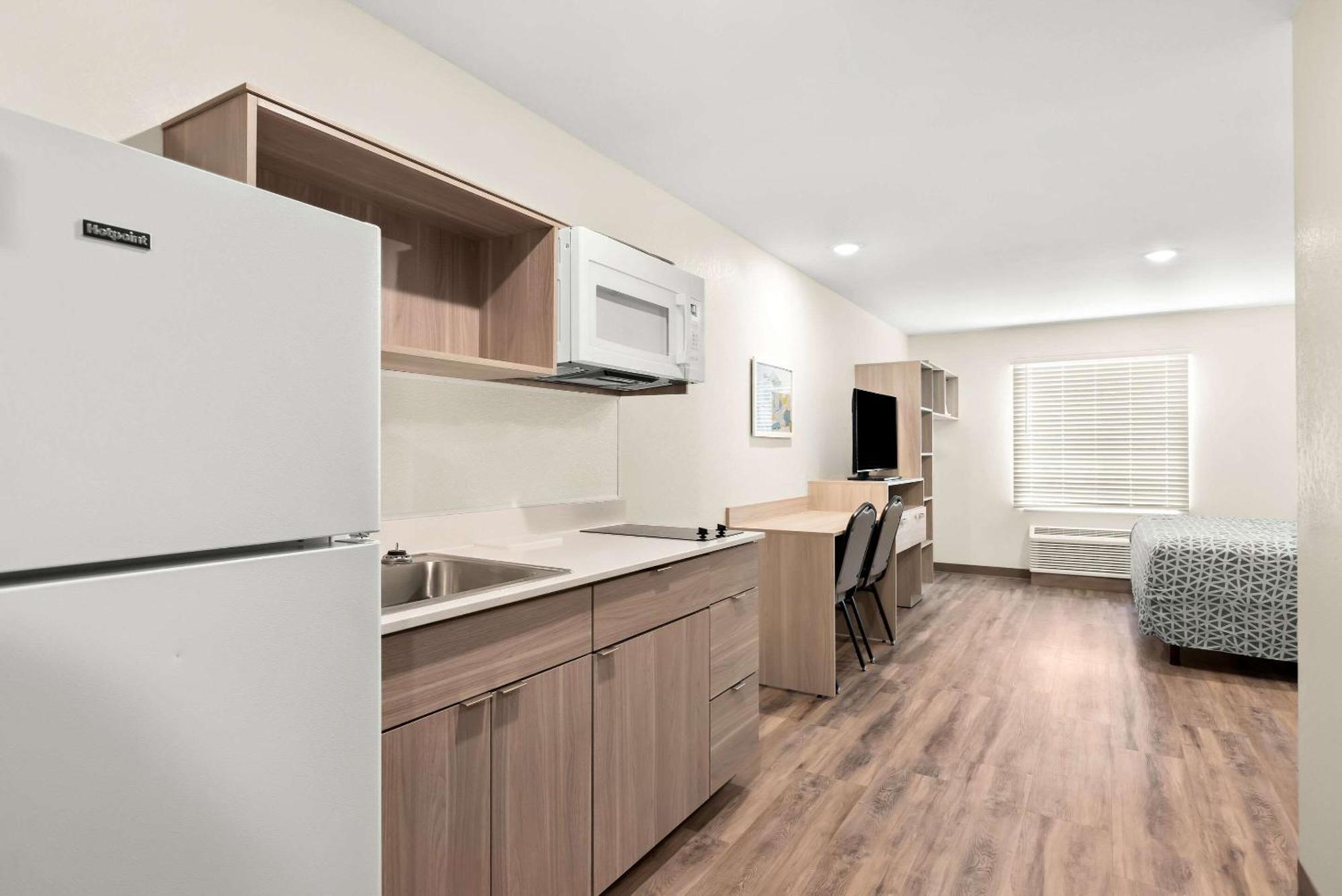 Woodspring Suites Savannah West Chatham Parkway エクステリア 写真